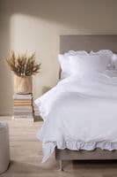 Levi Bed Set Cotton w ruffle , White ,150x200