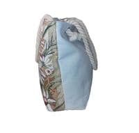 Daisies Tote Bag by Equilibrium