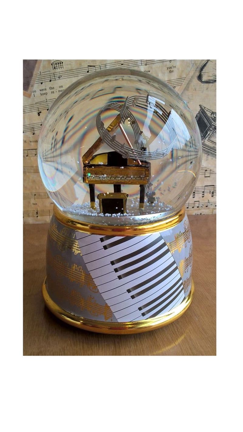 Musical Water,Snow & Glitter Globes From The Music Box Shop.
