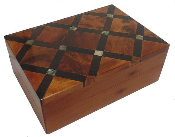 Empty wooden boxes suitable to make your own music boxes available from ...