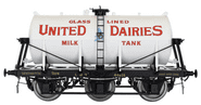 Dapol 7F-031-010 United Dairies Milk Tank Wagon - PREVIEW