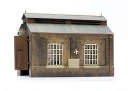 Dapol C007 Engine Shed