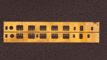 ULTCP043: LMS 60' P4 Corridor Brake First (Porthole) D.2168 (UM/E 1048) Sold loose - No instructions