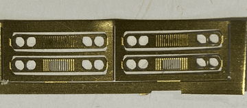 ULTOM003: Farish HST Light Cluster Overlay (OM 003) Price is for 2 pairs of etches