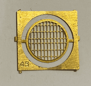 ULTOM030: Unknown Grilles - large round (OM 013b) Class 45 grille possibly?