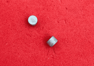 ULTRUF017: LMS/BR Vacuum cylinders. 2 off (261)