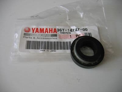 36Y-14747-00 Collector Box Mounting Rubber