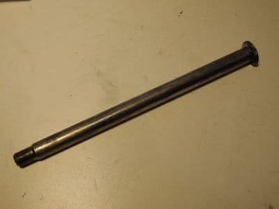 3GM-22141-01 Swing Arm Spindle