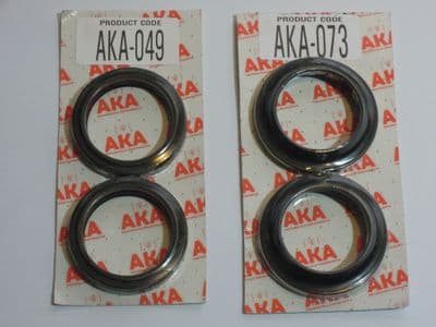 4PU-23145-01 AKA  seals (2) + dust seals (2)