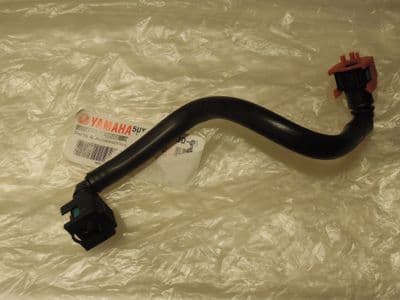 5UX-13971-00 Fuel Pipe 1