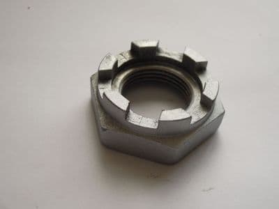 5UX-17668-00 Sprocket Nut