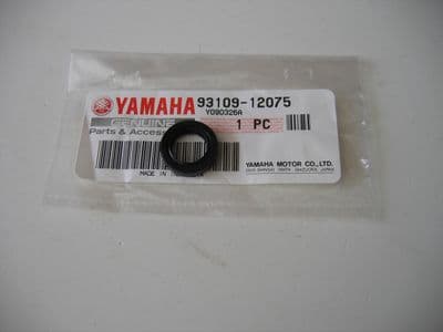 93109-12075 Sprocket Cover Gear Lever Shaft Bearing Seal
