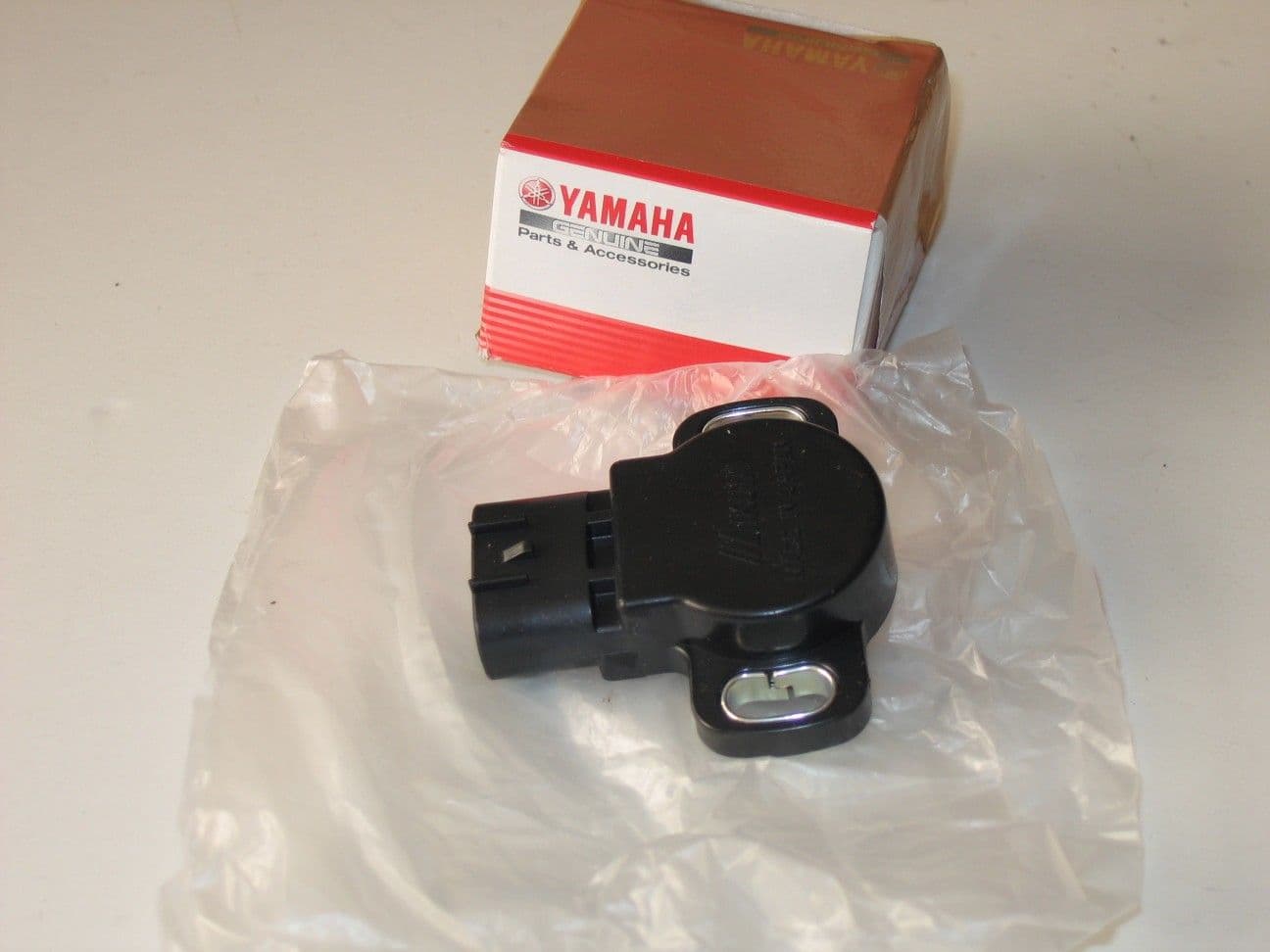 4hm-85885-10 4hm-85885-20-00 yamaha xvz xv xvs xjr tdm xvs、tdm