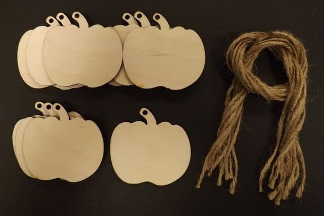 Halloween Pumpkin Gift Tags / Price Tags 70mm Pack of 10