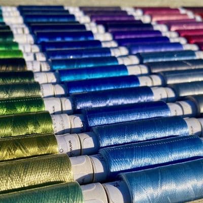 Shop: The full range of 350+ Pure silk threads