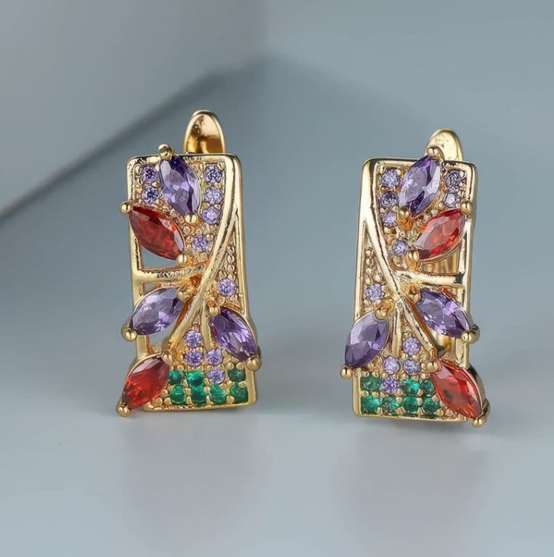 Delicate Sparkle Earrings with Floral Design