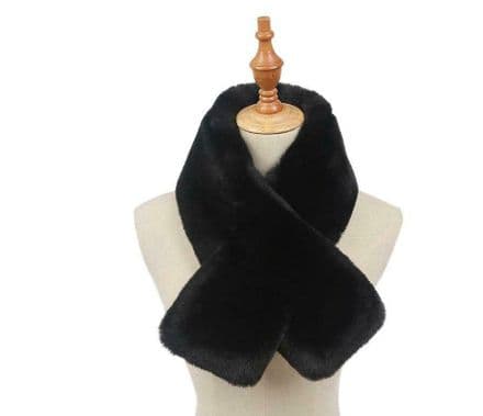 Faux Fur Women's wrap style scarf