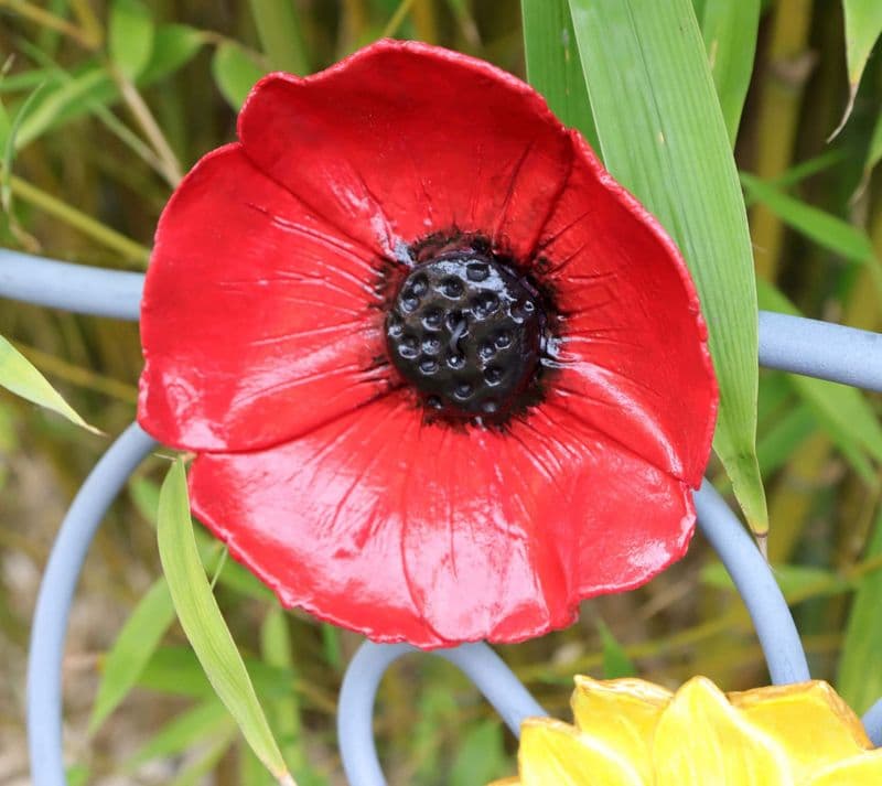 Garden or Indoor Poppy Decoration
