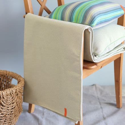 Herringbone Throw in Pear Green