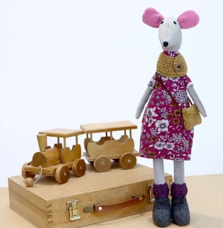 Plush Standing Mouse Morag