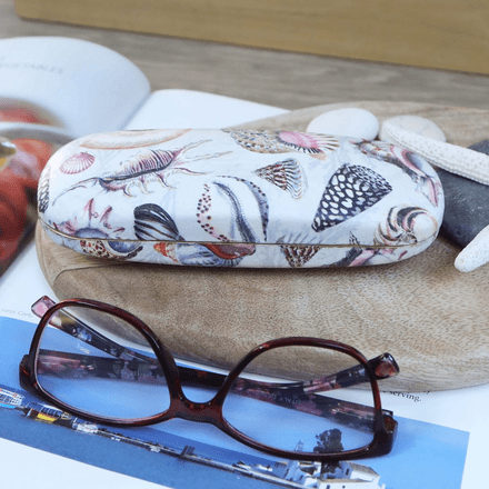 Shells Design Hard Glasses Case