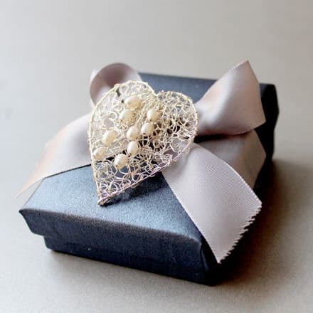 Silver wire heart brooch with pearls