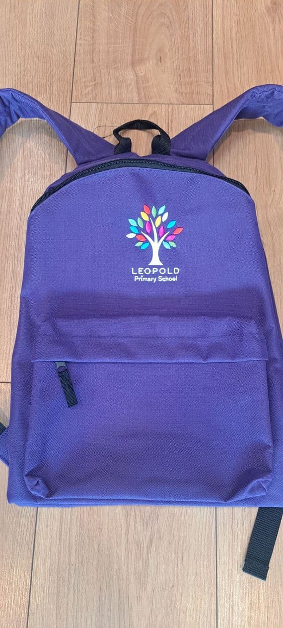 BACK PACK/  Large/ Leopold Primary School/with logo