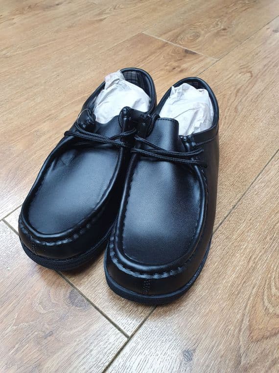 SCHOOL SHOE-   BLACK--UNISEX