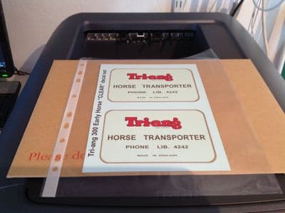 40a . Early Tri-ang 300 series HORSE TRANSPORTER decals