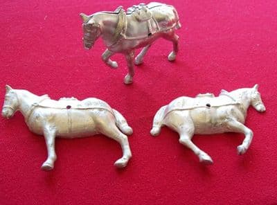 CHARBENS REPLICA GYPSY CARAVAN (The Caravans - Horse in-two parts - Unpainted- Price Each)