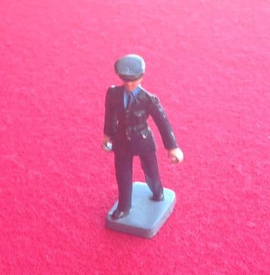 CORGI TOYS 448 - Original - Police Mini van plastic policeman