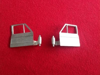 Dinky Toys 192 Range Rover {Left and Right doors} (Price of pair)