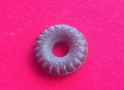 ORIGINAL TRI-ANG BLACK TREADED 32mm OUTSIDE DIAMETER X 10mm WIDE INTERNAL DIAMETER X 10mm TYRE TIRE ( Price is per tyre )