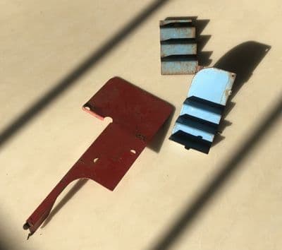 Original Tri-ang / Triang Large pressed steel Double decker Stairs unit