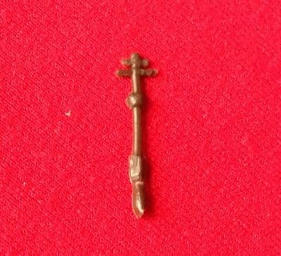 TRI-ANG Minic Waterline M710 RMS Sylvania Ship Main Mast Brown Plastic Double Yard Crows Nest