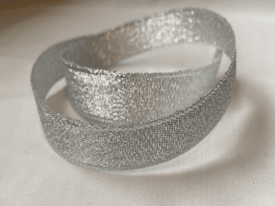 Lame Christmas Ribbon. 10mm  . Silver. 25 metres.