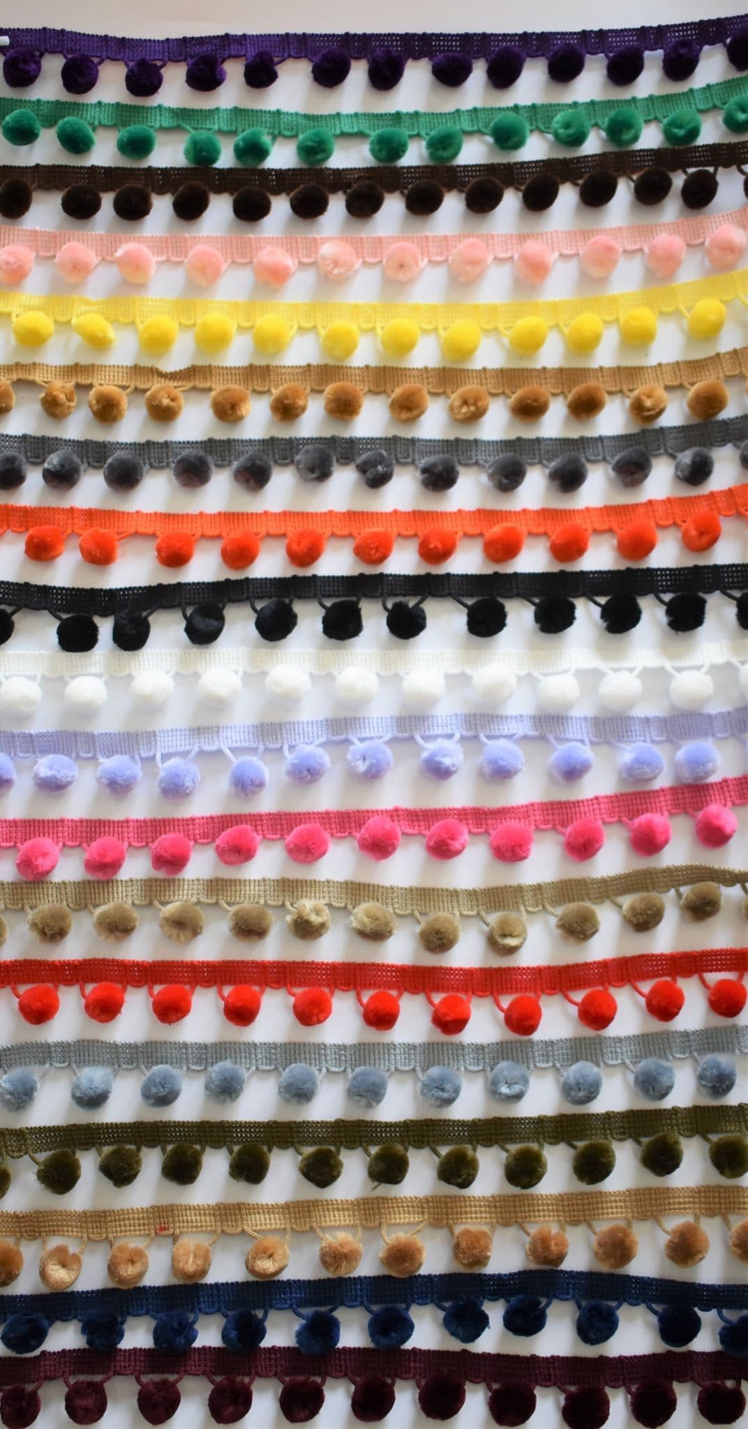 「pompom」 55744-0_1500x.jpg?v=1752644515