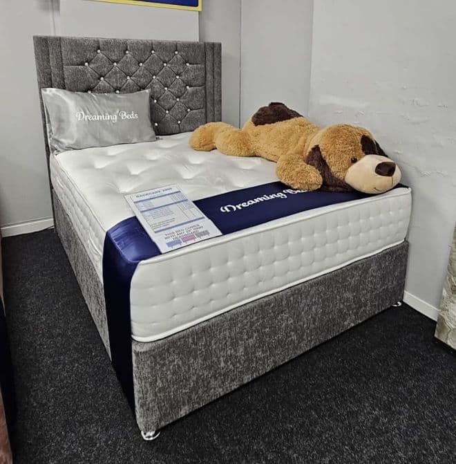 Small Double (4Ft) Back Care 2000 Pocket Divan Bed - Firm Feel
