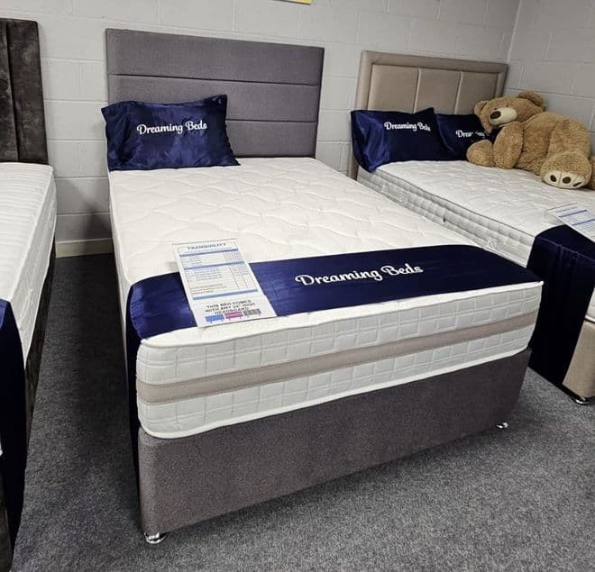 Small Double (4Ft) Tranquillity Encapsulated 2000 Pocket Memory Divan Bed - Medium to Firm Feel