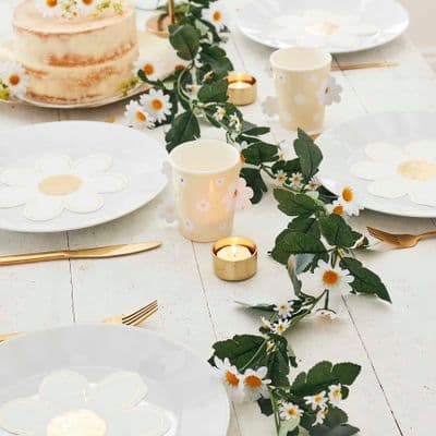 Artificial Daisy Floral Easter Garland