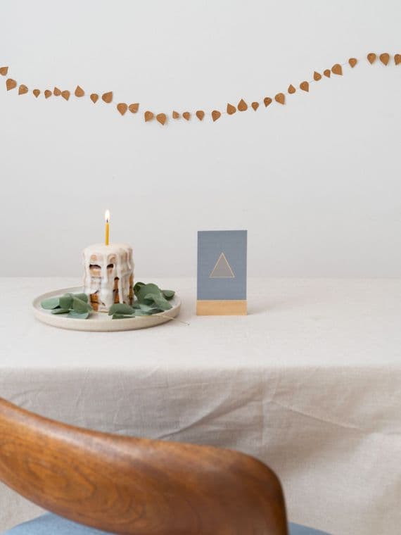 Ochre Leaf Paper Garland/Wreath Simple Craft Kit