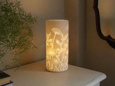 Porcelain Daisy Flower Table Lamp