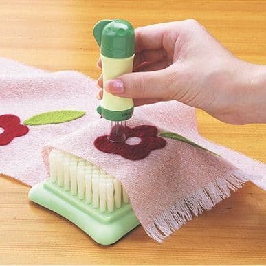 Clover Needle Felting Tools