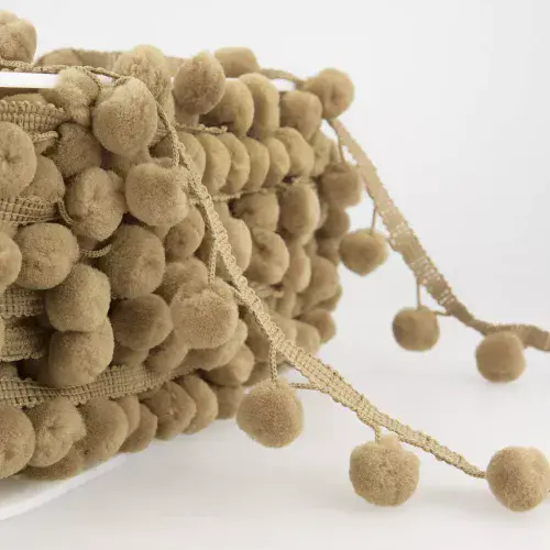 Pom Pom Trim - 25m x 15mm - Brown