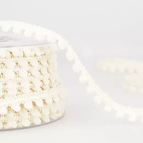 Pom Pom Trim | Ivory | 25m x 6mm | Dannells
