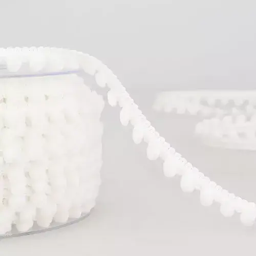 Pom Pom Trim - 25m x 6mm - White ID: S4959B000\001