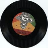 Macka B - Jah Love Is Amazing / Carlton Shepherd - Jah Love Is Amazing (Suns of Dub) 7"
