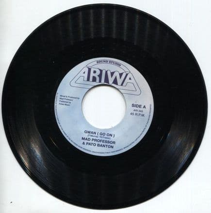 Mad Professor & Pato Banton - Gwan / Kentucky Was A Chicken (Ariwa) 7