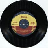 Madelaine ft Max Romeo - Send The Praises Up / Version (Jah Wheel Records) 7"