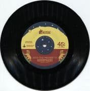 Madelaine ft Max Romeo - Send The Praises Up / Version (Jah Wheel Records) 7"